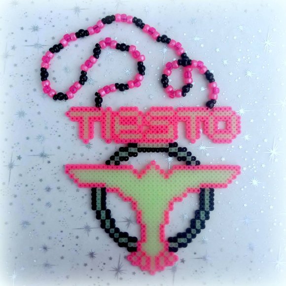 Tiesto Glow in the Dark Kandi Necklace - Picture 3 of 7